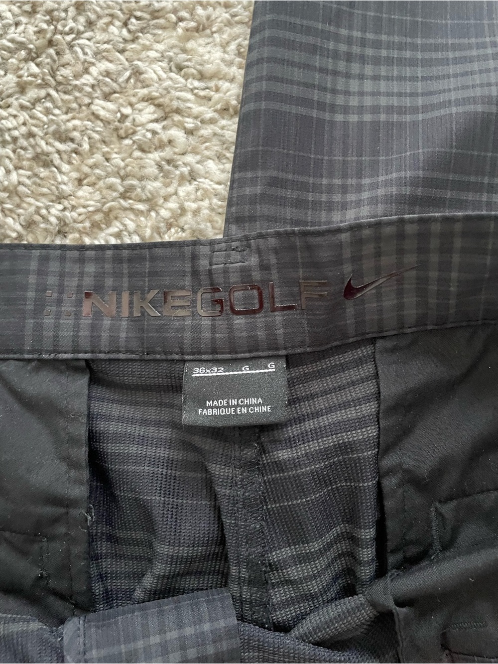 Nike Black and Gray Plaid Golf Pants 36x32 - Picture 4 of 6